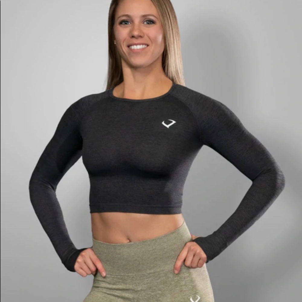 Amore Seamless Long Sleeve Crop Black